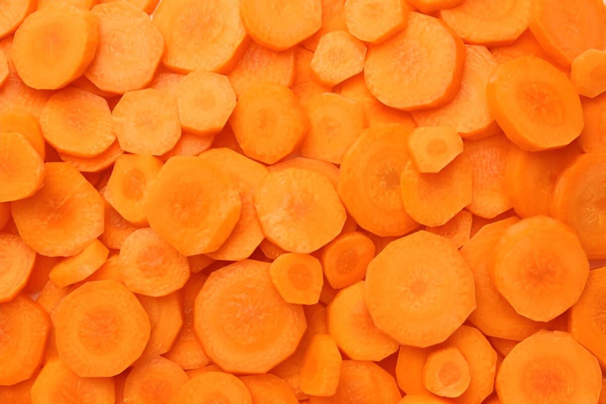 Chef Horecana Pre-Cut Carrots – Diced, Julienne & Custom Cuts for HORECA 8 Carrot Cut