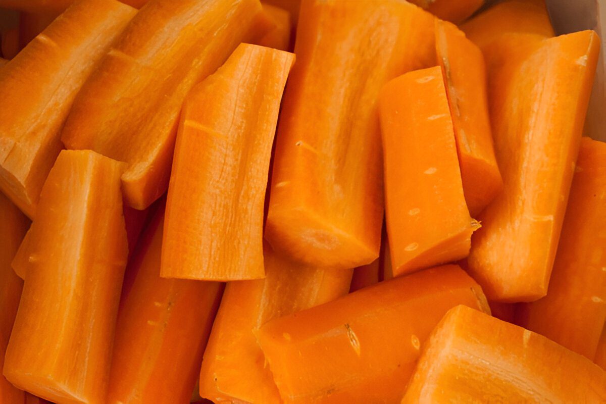 Chef Horecana Pre-Cut Carrots – Diced, Julienne & Custom Cuts for HORECA 2 Carrot Cut