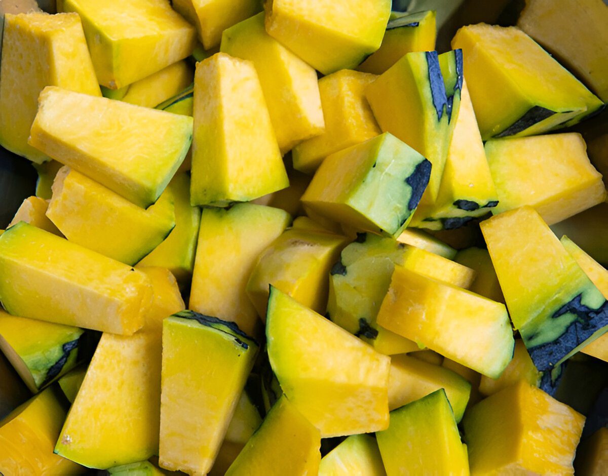 Chef Horecana Peeled & Cut Pumpkin – Cleaned & Ready to Cook 4 Cut pumpkin